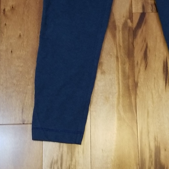 Lululemon Jogger Sweatpants - Picture 2 of 8